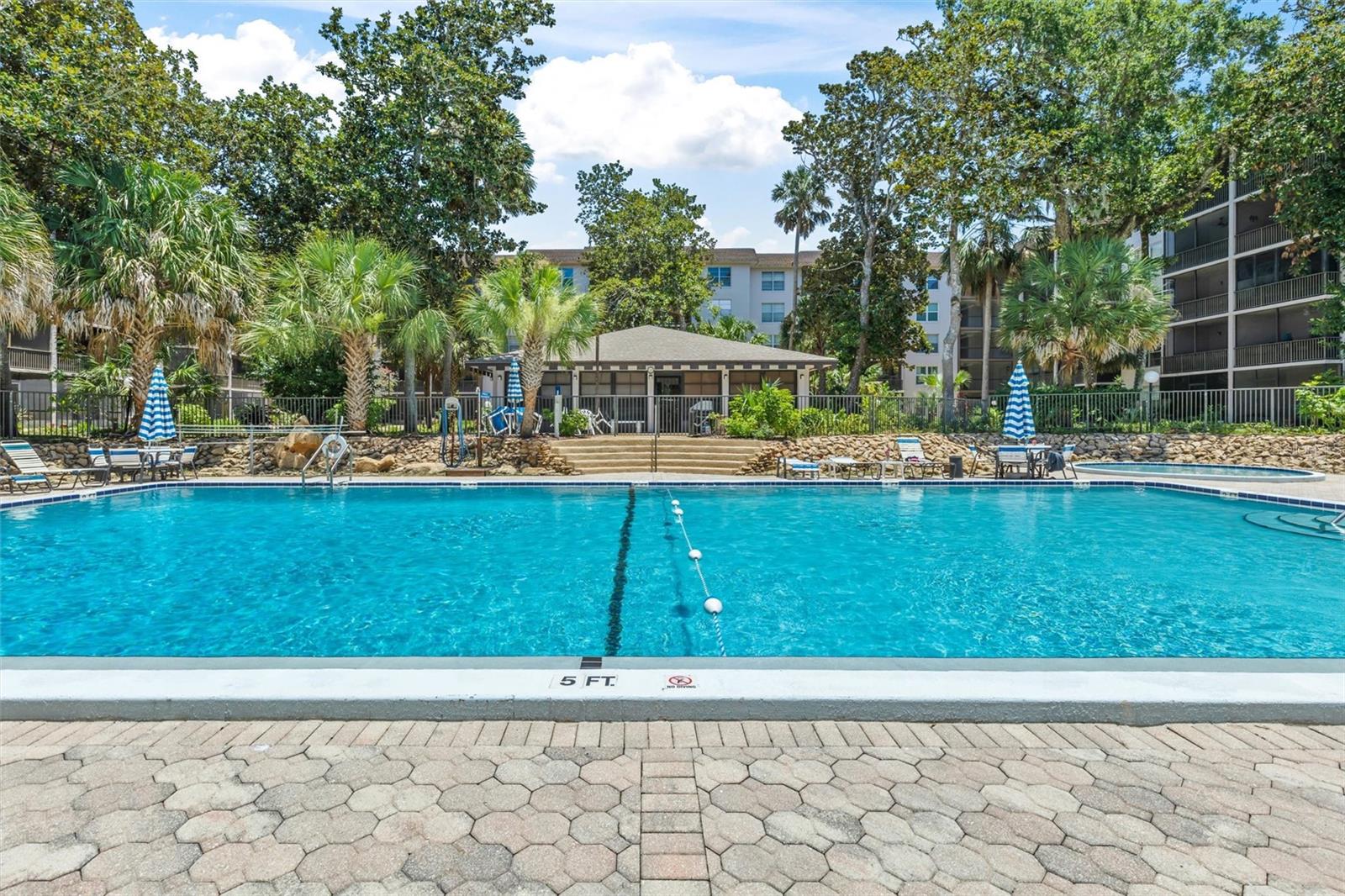 640 Nova Unit 209, Ormond Beach, FL 32174
