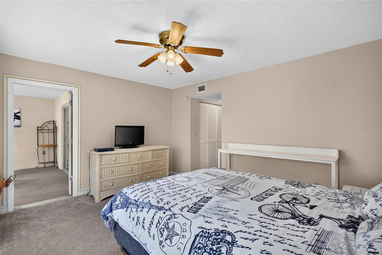 640 Nova Unit 209, Ormond Beach, FL 32174