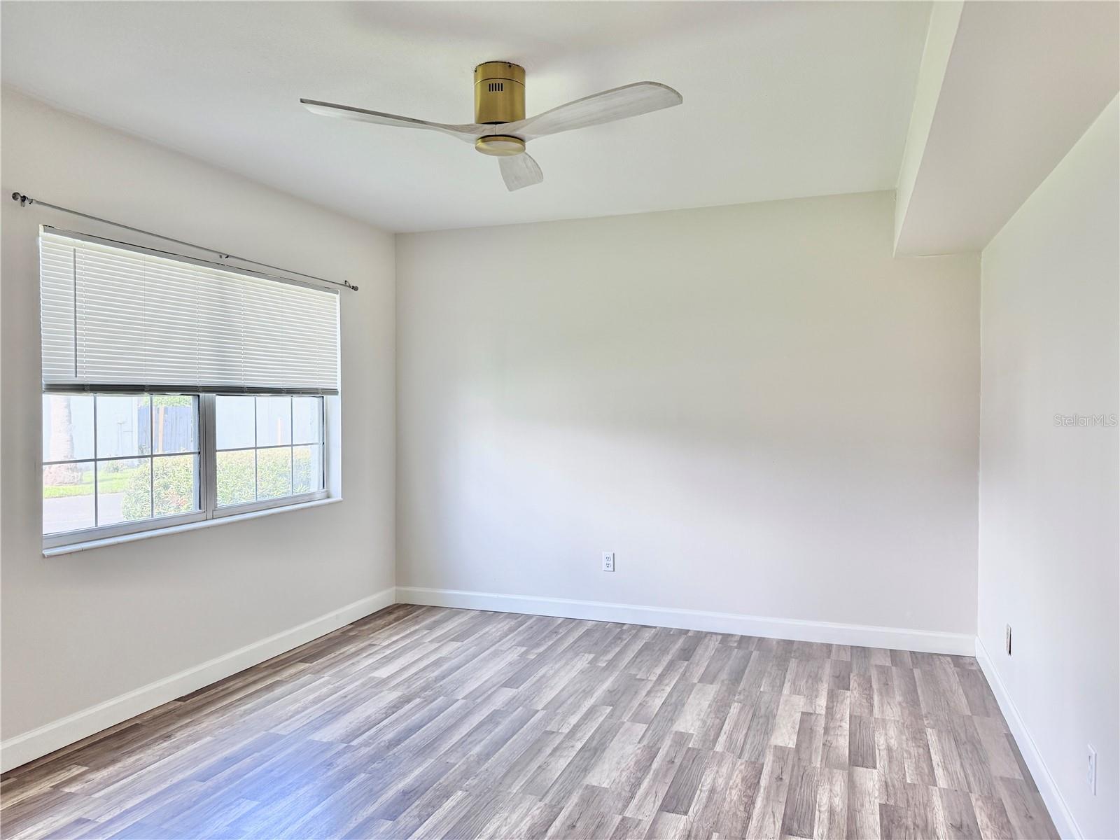 1000 Semoran Unit 305, Winter Park, FL 32792