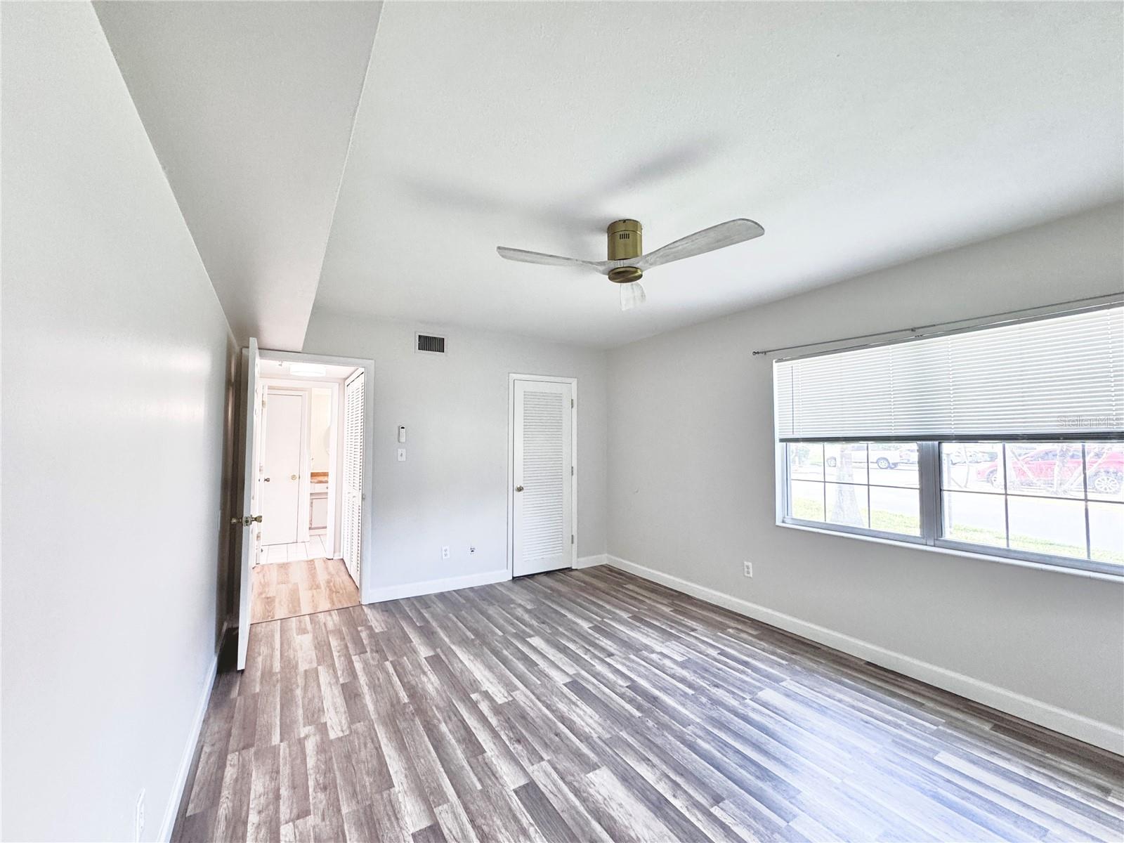 1000 Semoran Unit 305, Winter Park, FL 32792