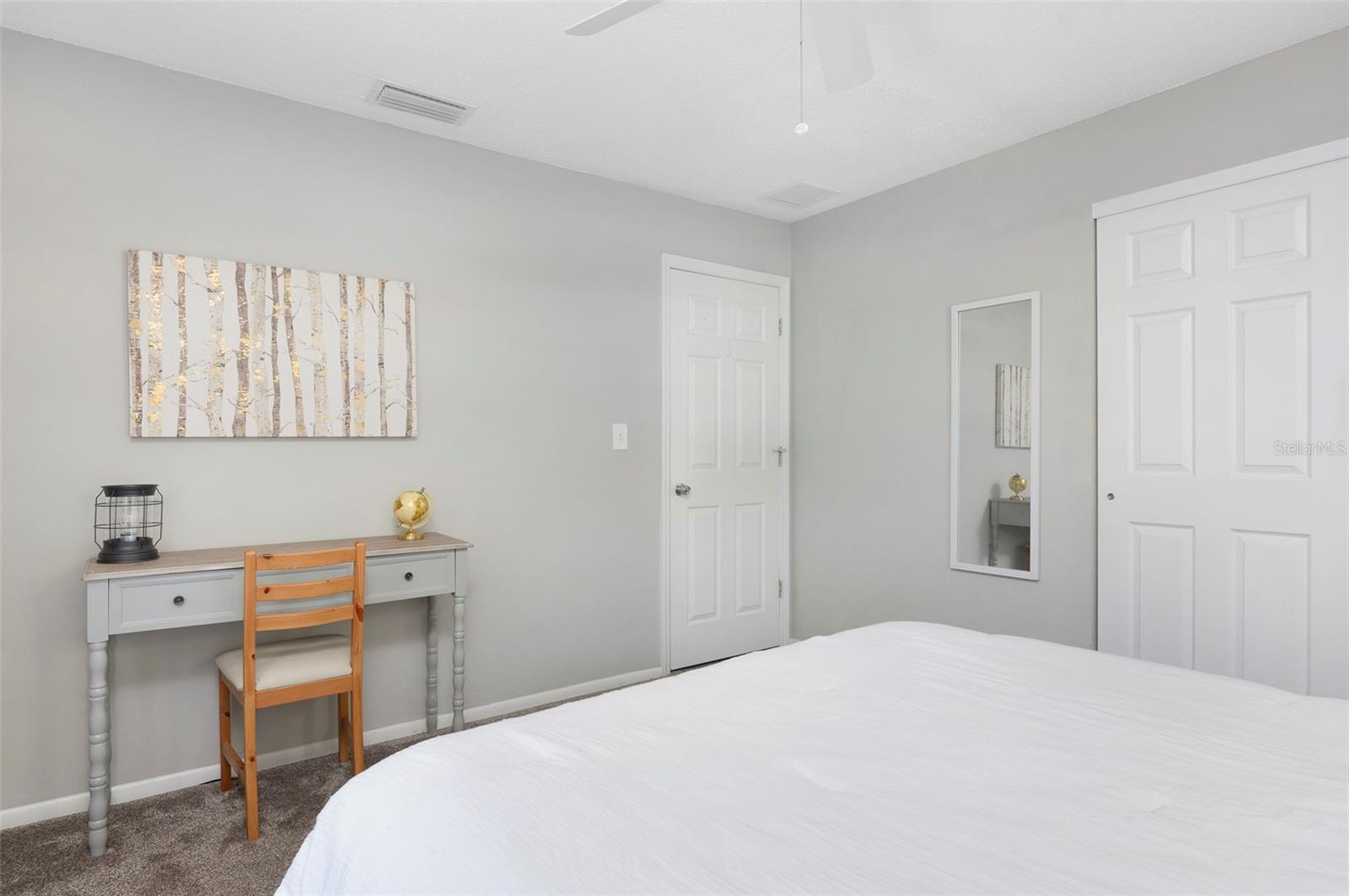 1744 26th, St Petersburg, FL 33713
