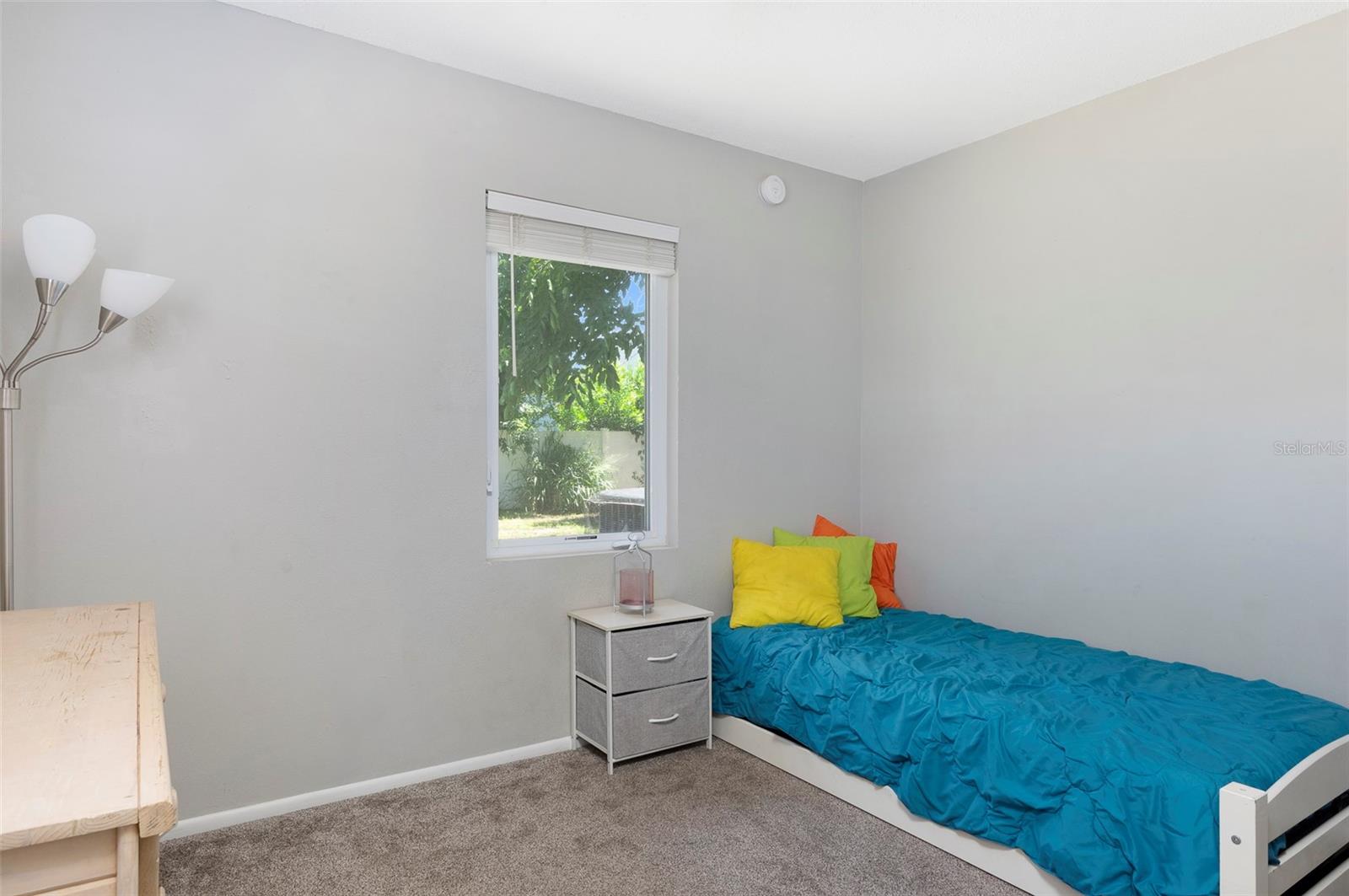 1744 26th, St Petersburg, FL 33713