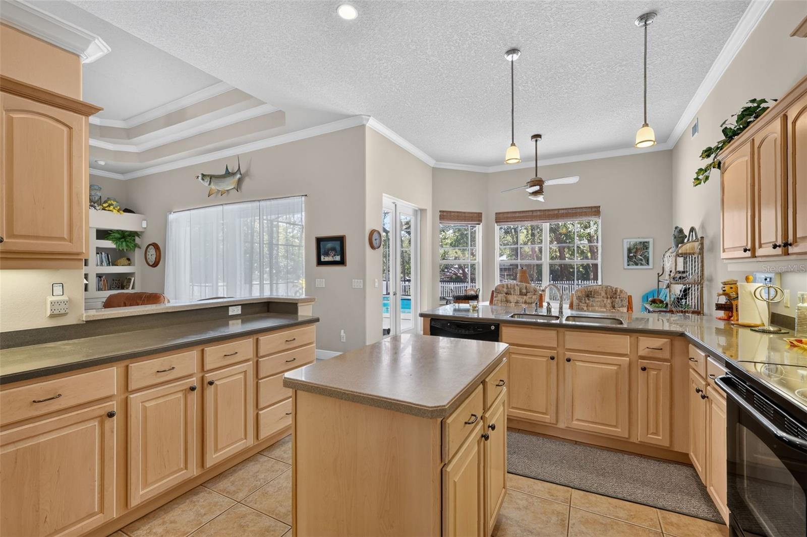 720 Northwest Snug Harbor Road, Crystal River, FL 34428