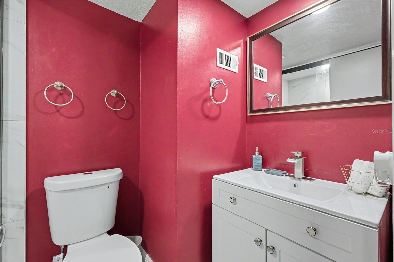 4505 La Capri, Tampa, FL 33611