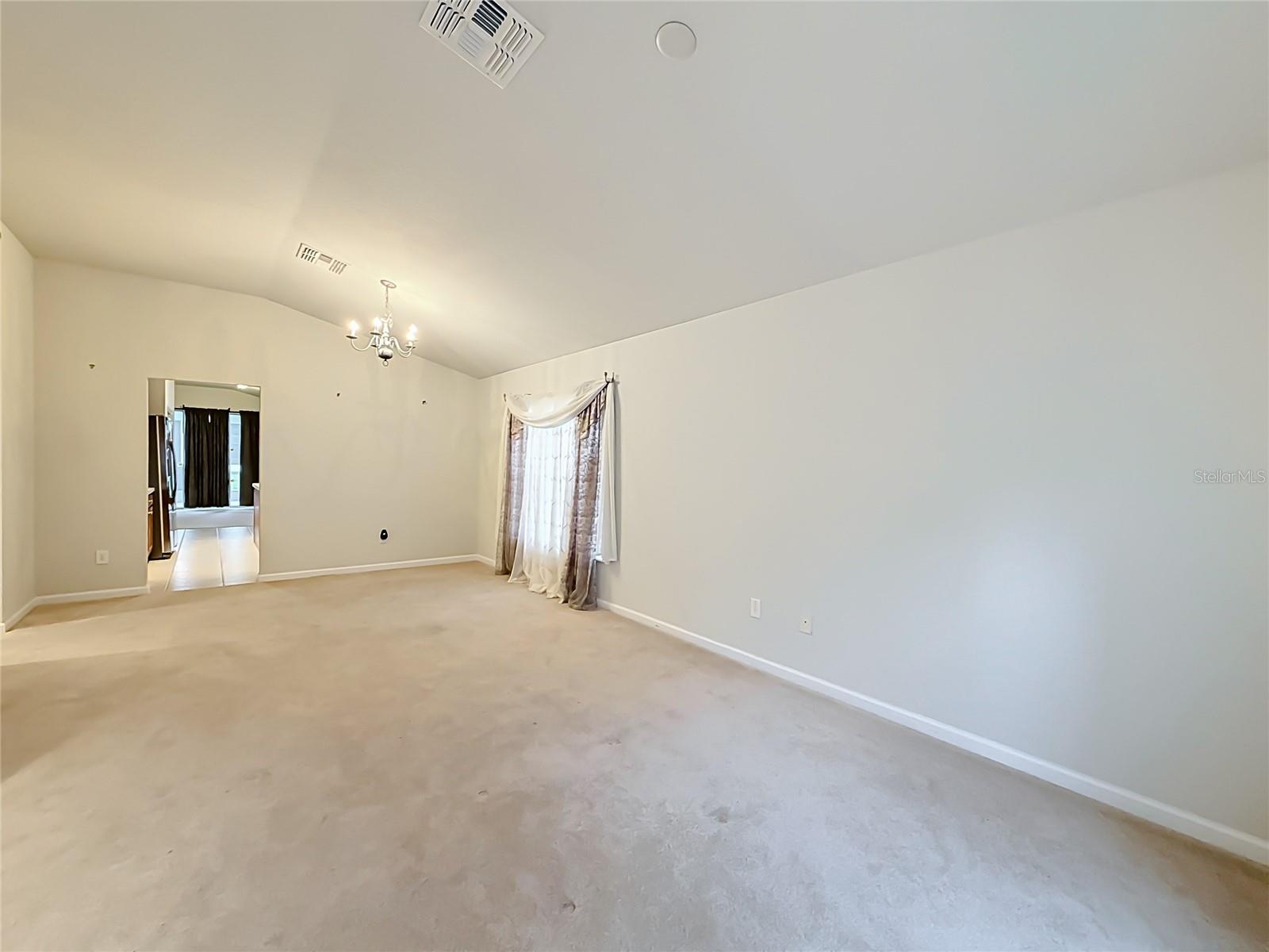 5669 40th, Ocala, FL 34474