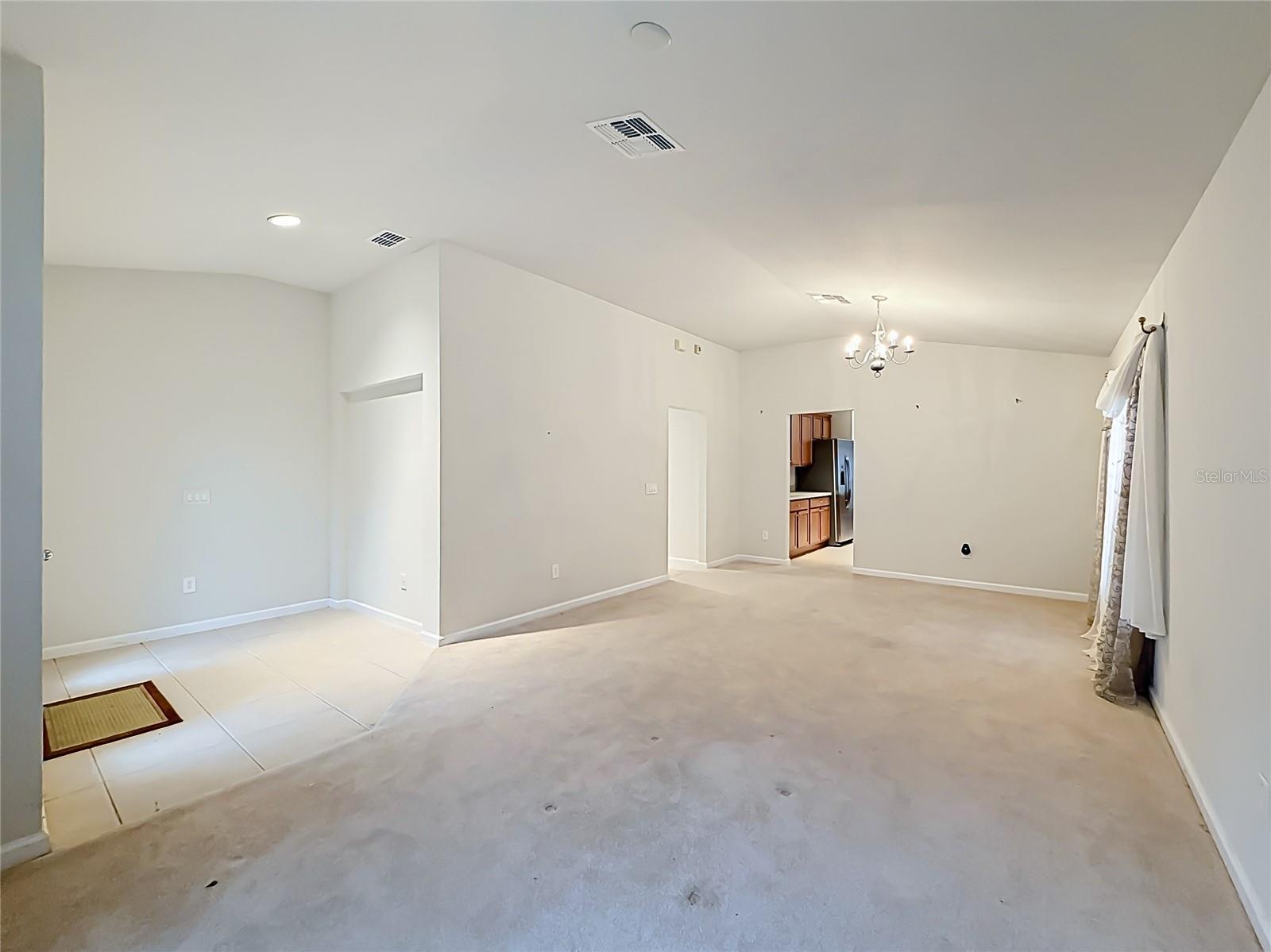 5669 40th, Ocala, FL 34474