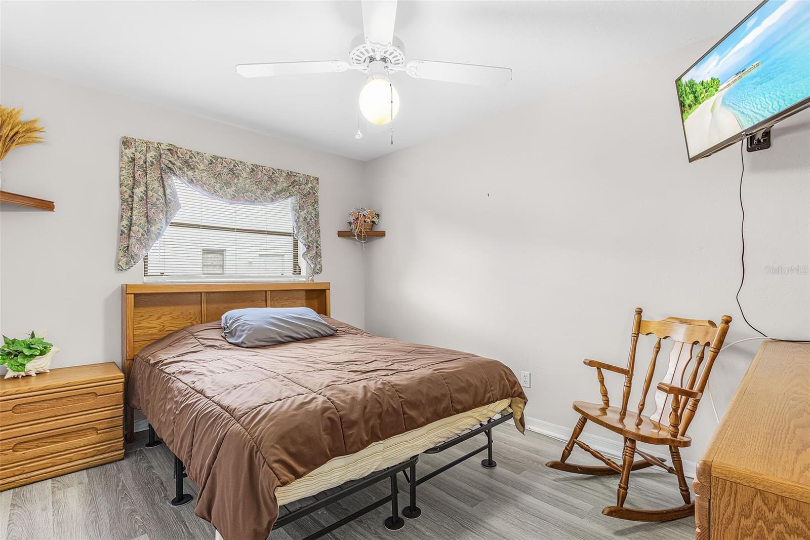 4903 11th, Cape Coral, FL 33914