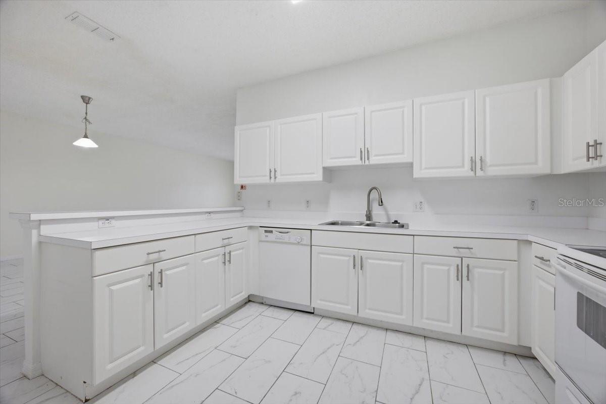 3157 Sun Lake Unit B, Kissimmee, FL 34747