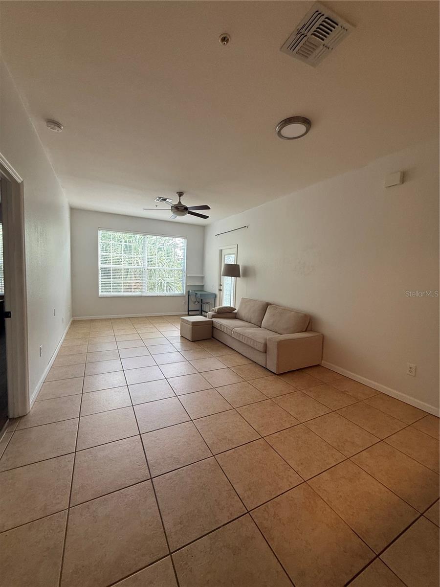 6214 Stevenson Unit 305, Orlando, FL 32835