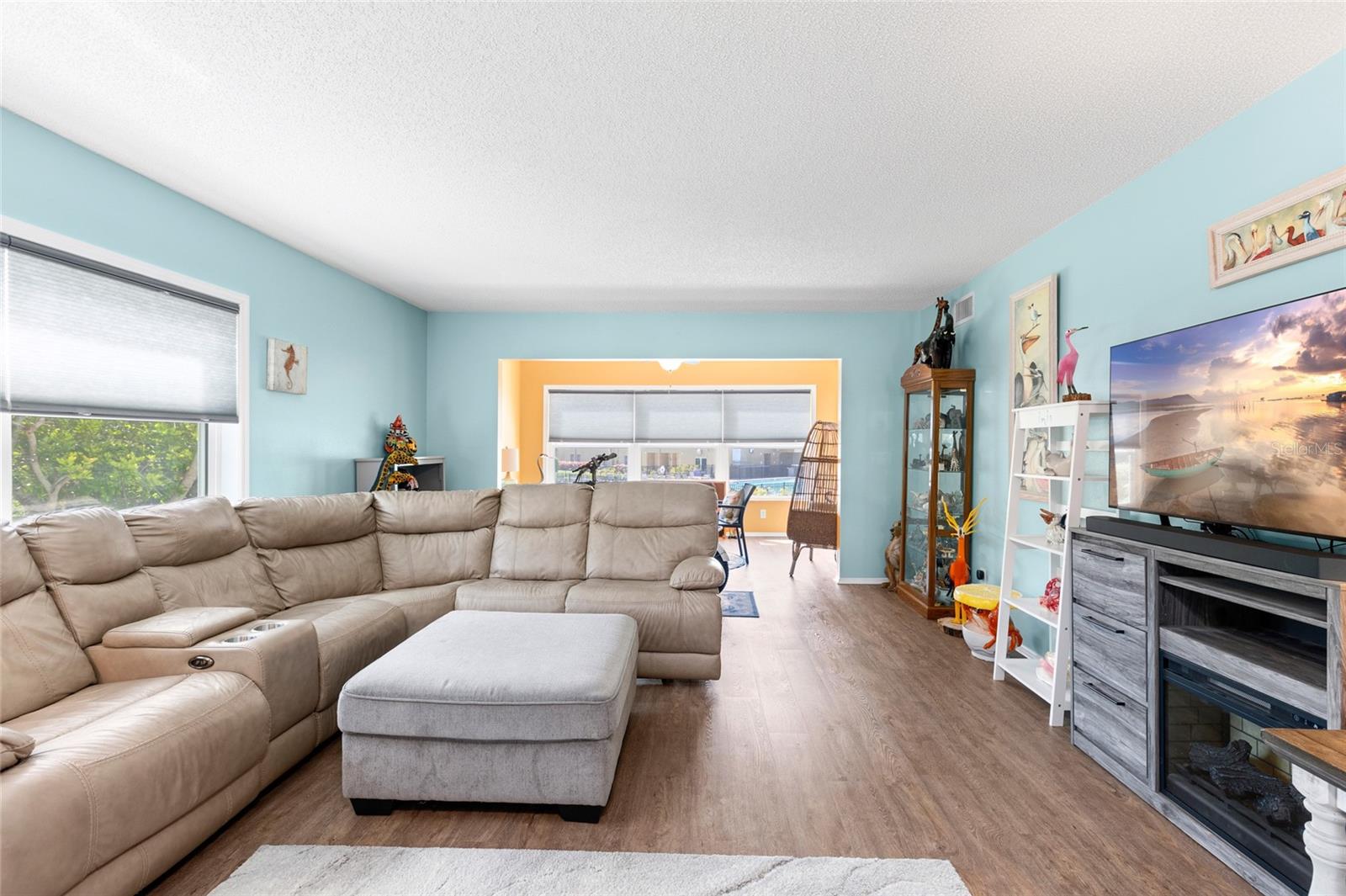 2259 Costa Rican Unit 23, Clearwater, FL 33763