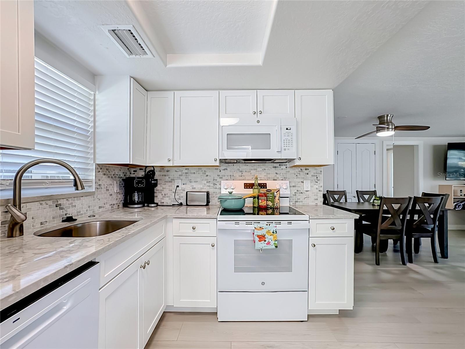 6154 Midnight Pass Unit 6-c, Sarasota, FL 34242