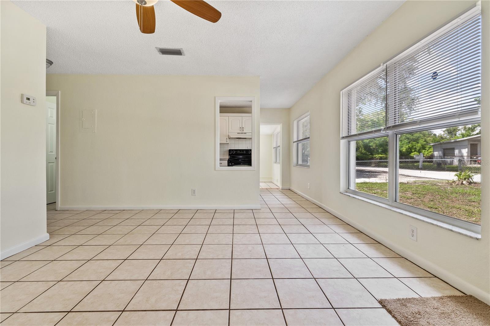 5225 Peach, Seffner, FL 33584