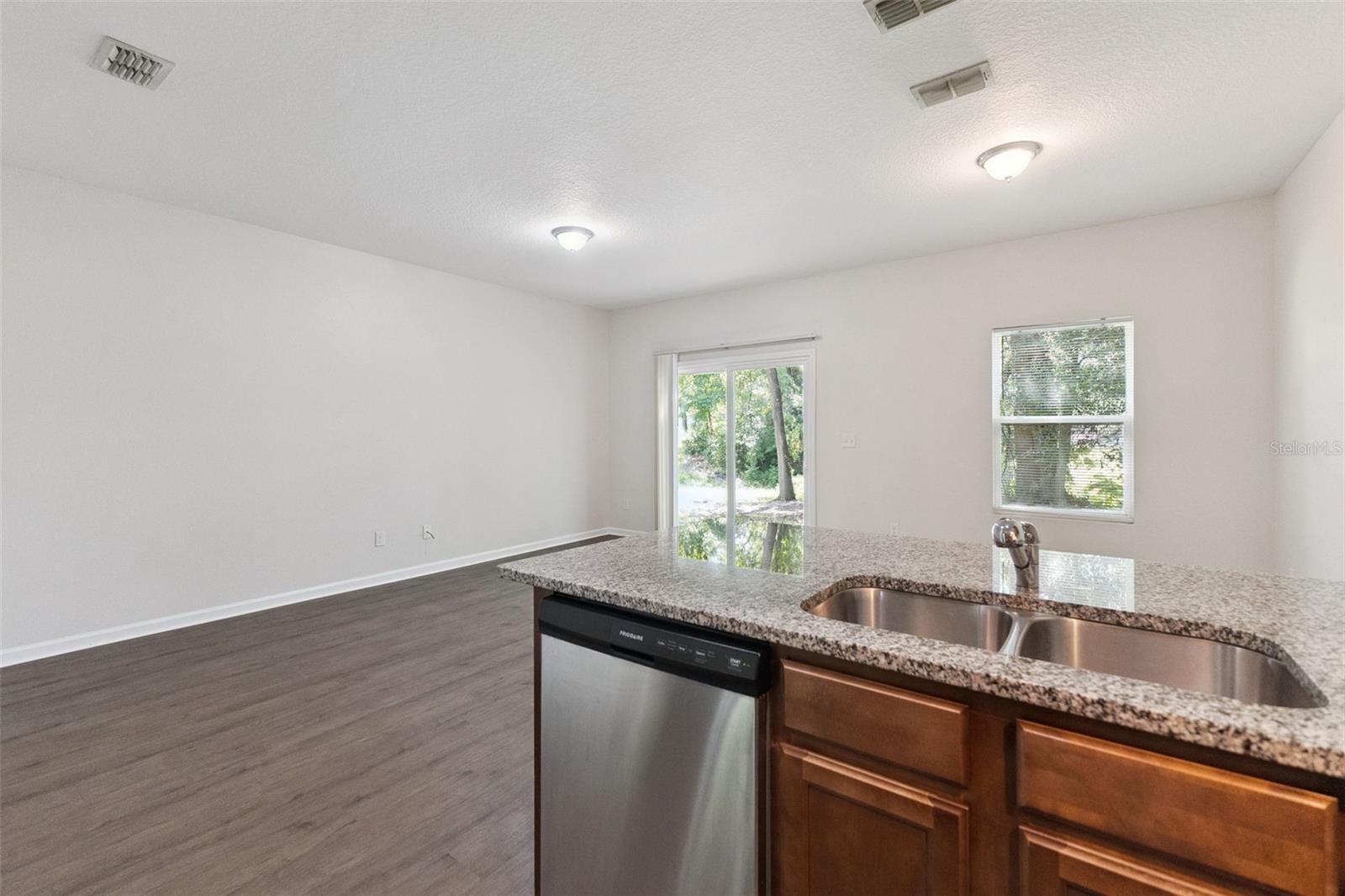 3551 Rain Forest, Jacksonville, FL 32277