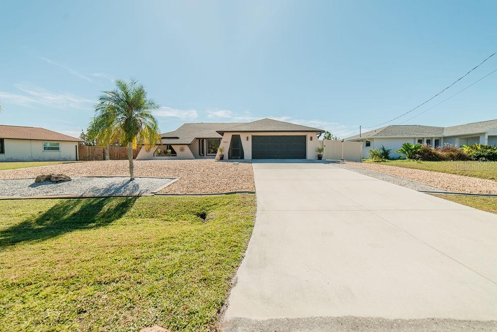 9273 Carnation, Englewood, FL 34224