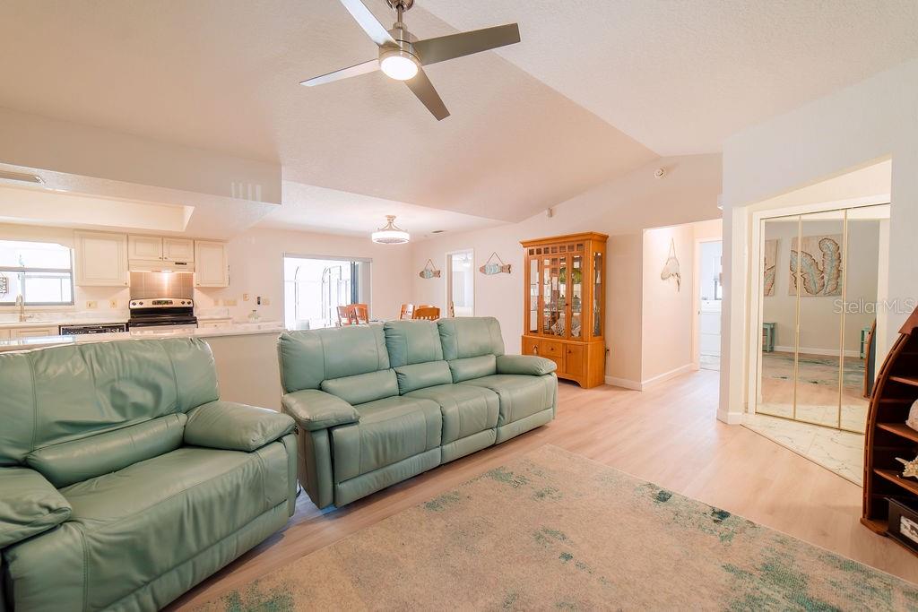 9273 Carnation, Englewood, FL 34224