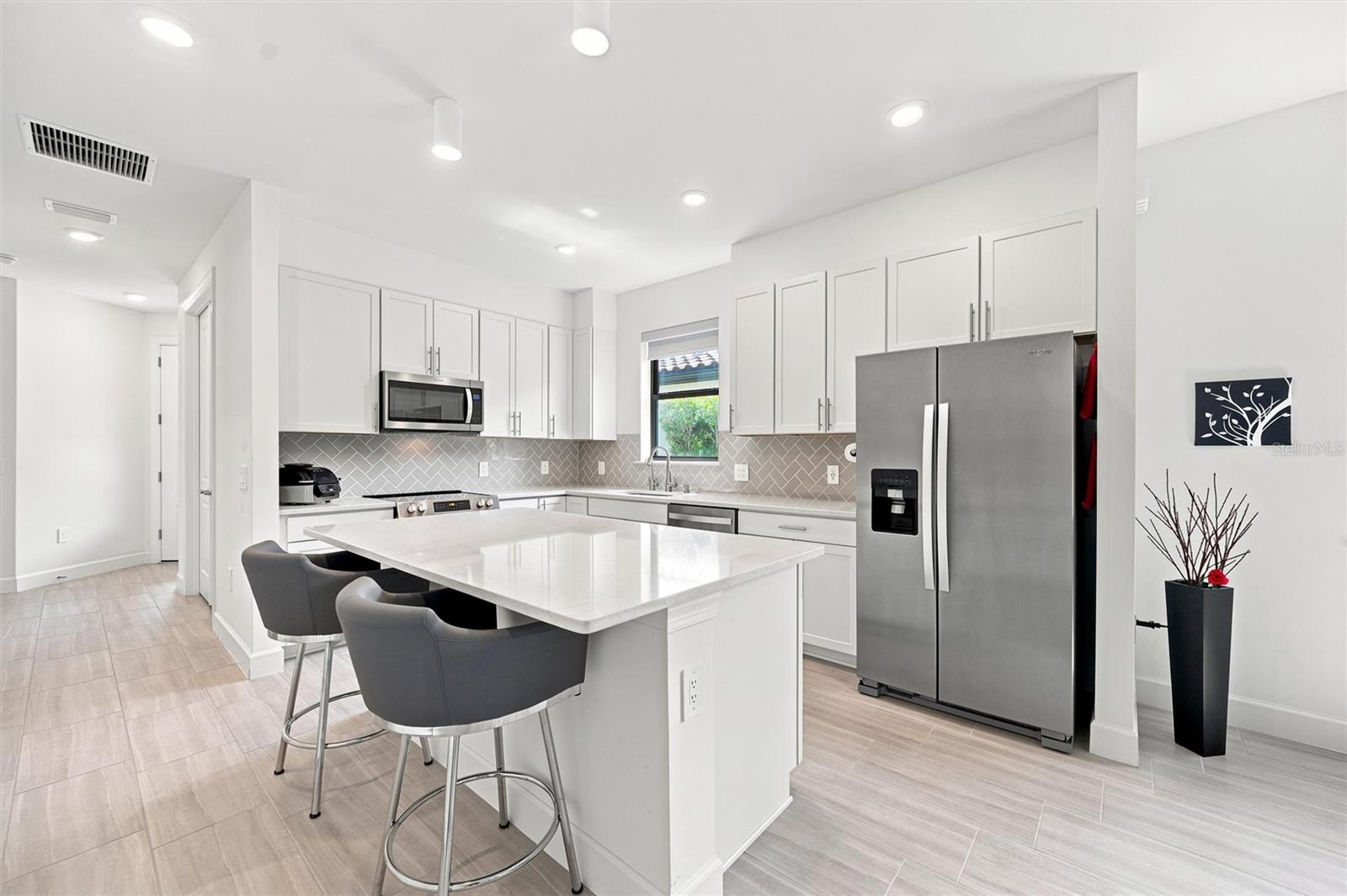 6713 Alstead, Bradenton, FL 34202
