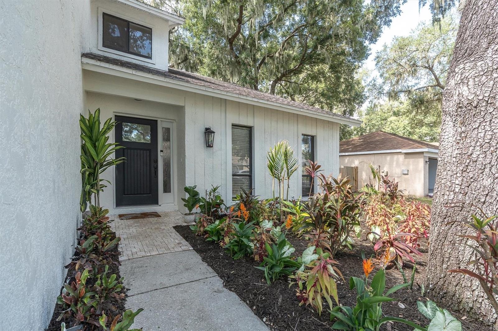 1901 Landside, Valrico, FL 33594