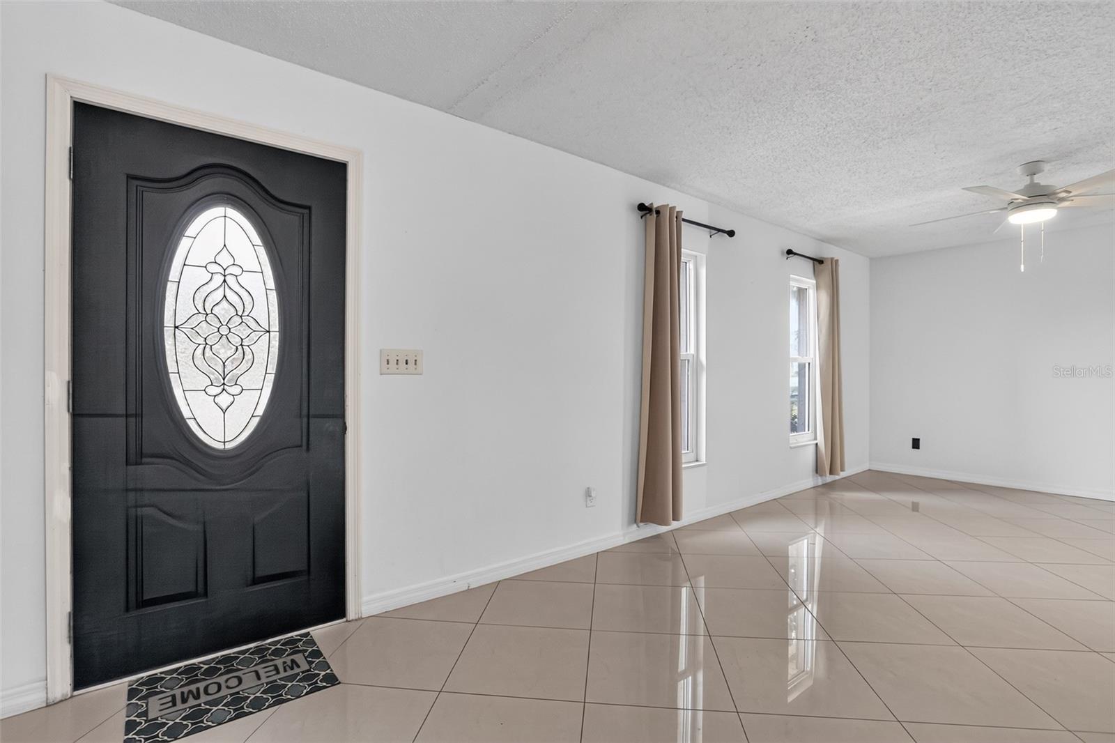 13635 Berkshire, Grand Island, FL 32735