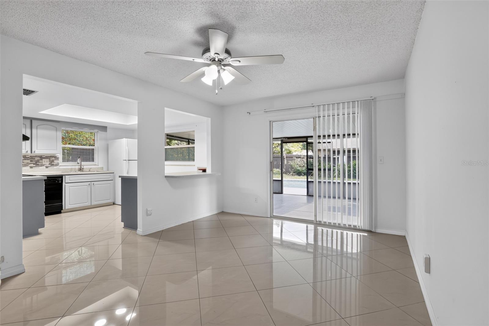 13635 Berkshire, Grand Island, FL 32735