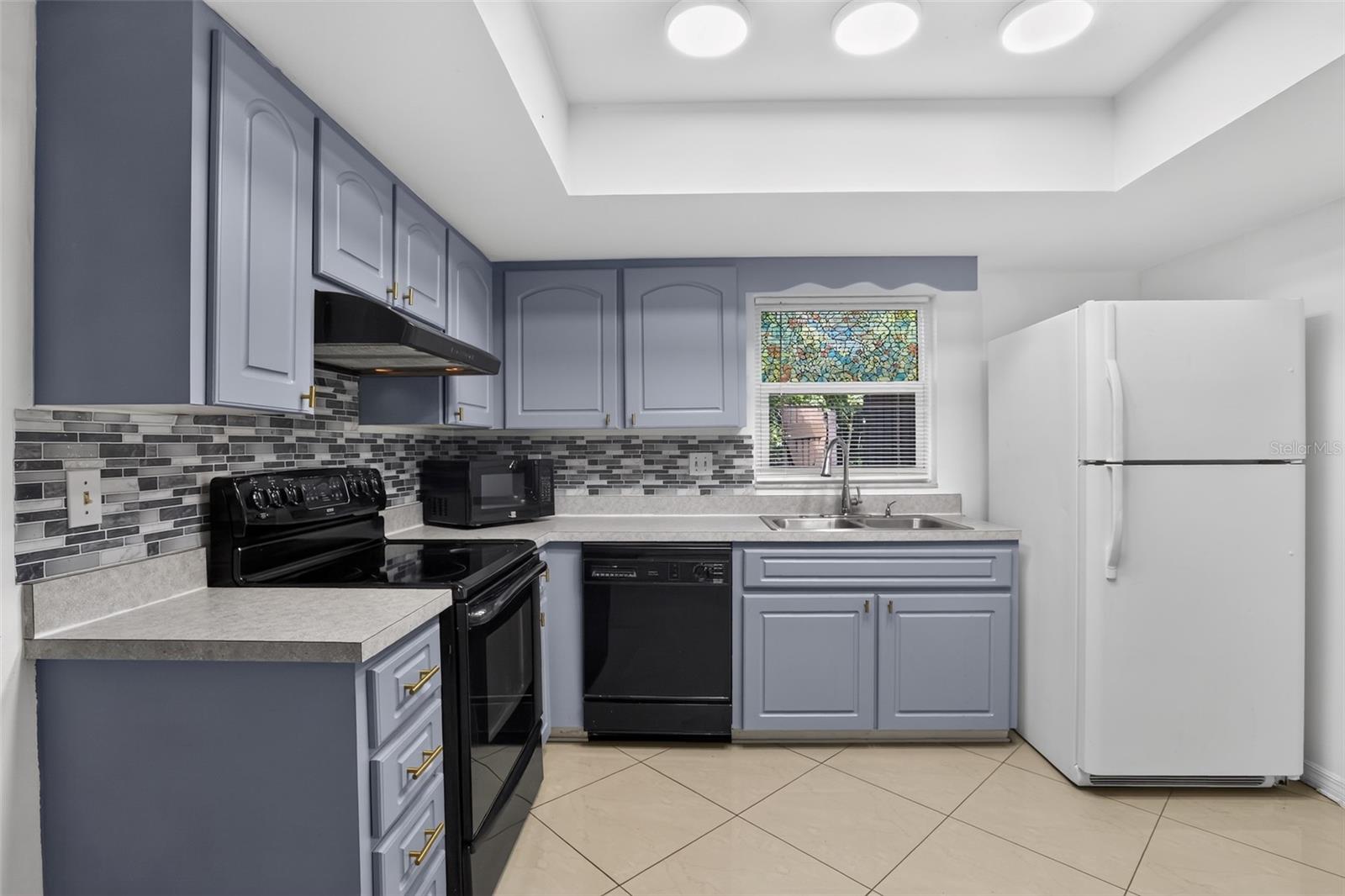 13635 Berkshire, Grand Island, FL 32735