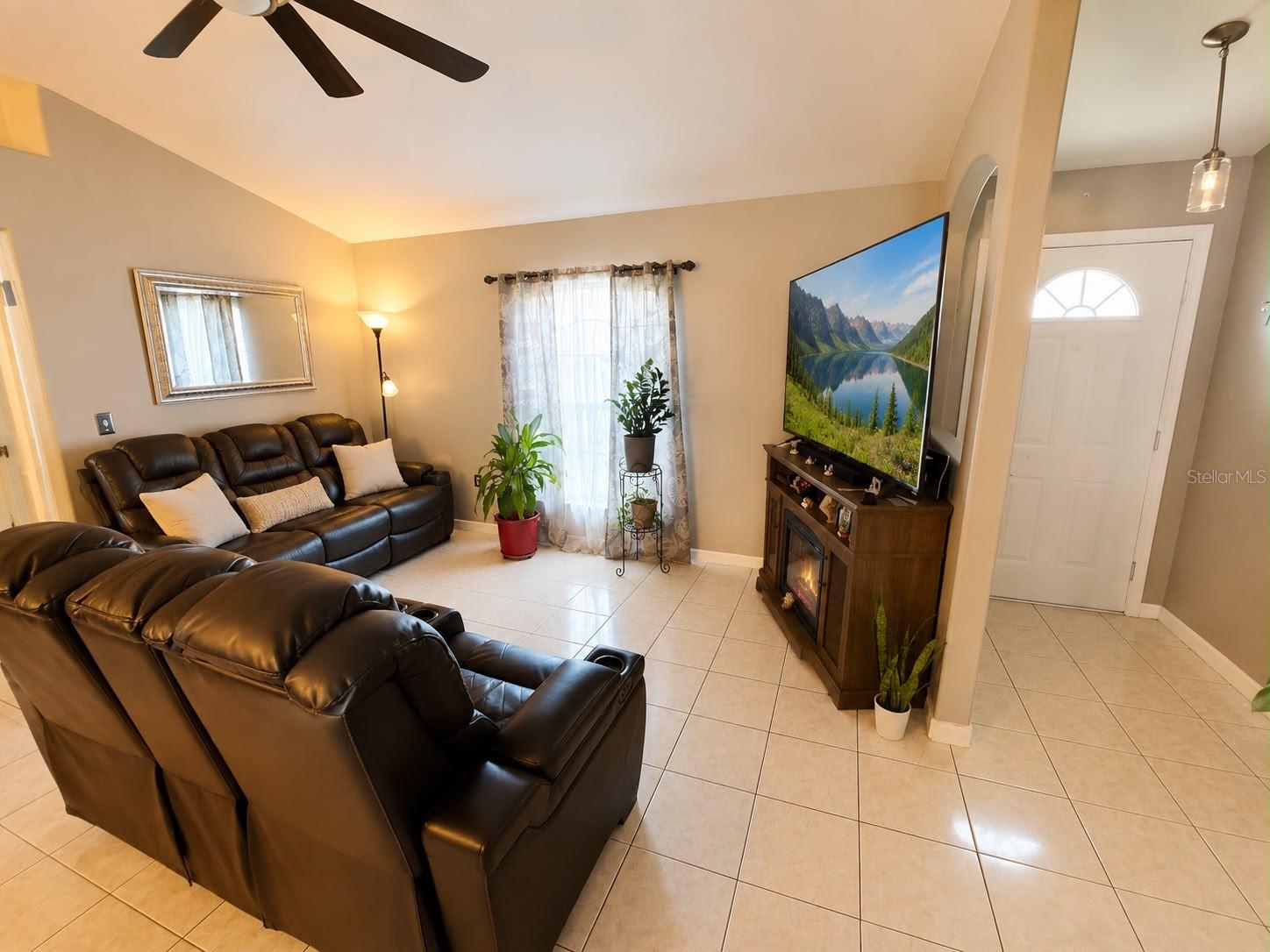 2333 Ainsworth, Deltona, FL 32738