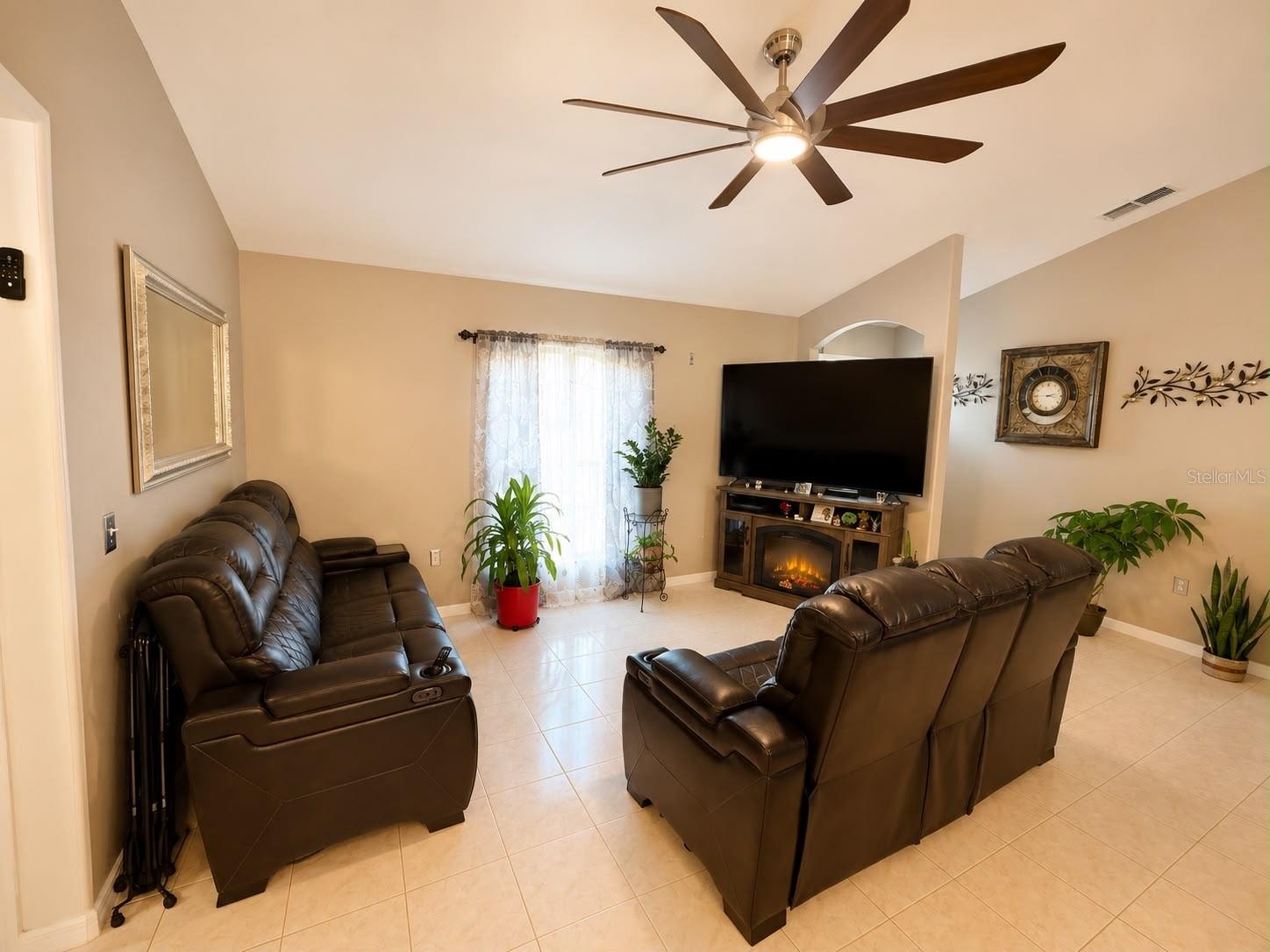 2333 Ainsworth, Deltona, FL 32738