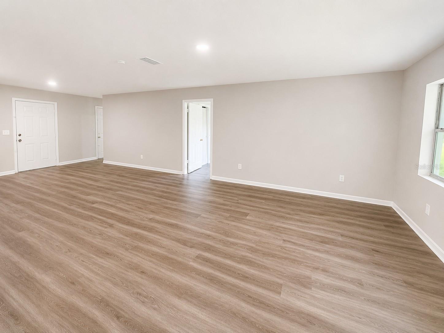 21450 35th, Williston, FL 32696