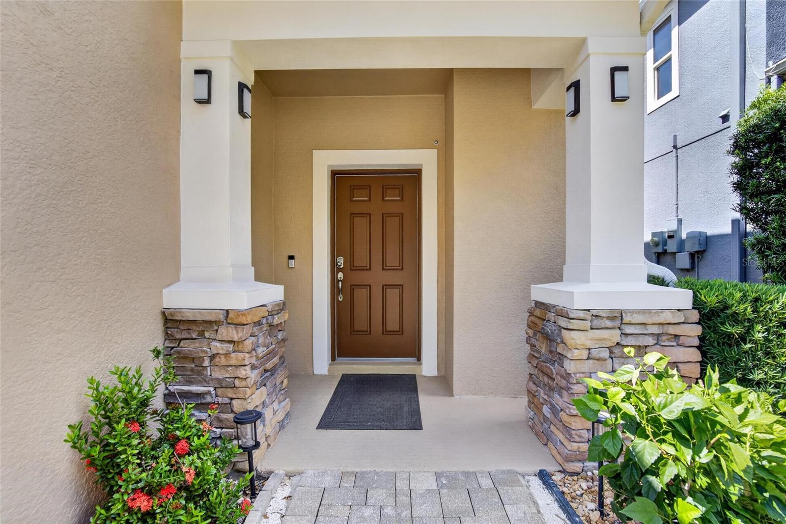 16220 Bayberry View, Lithia, FL 33547