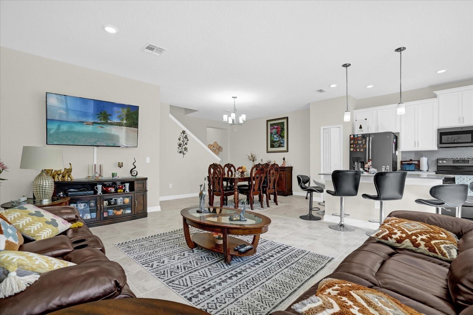 2909 Theme, Kissimmee, FL 34746