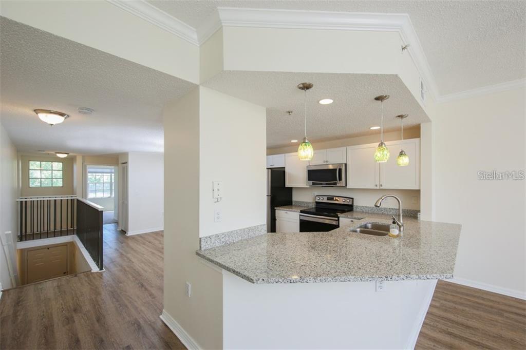 5655 Bentgrass Unit 9-117, Sarasota, FL 34235