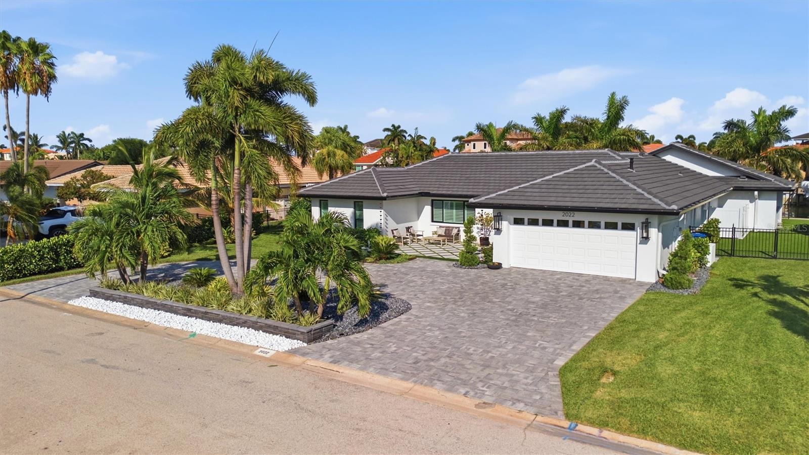 2022 Hawaii, St Petersburg, FL 33703