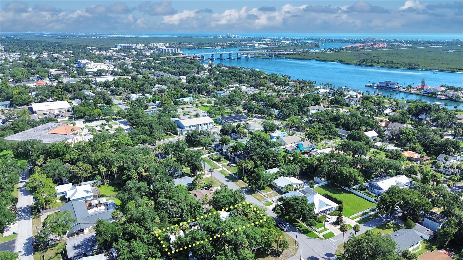 1112 Palmetto, New Smyrna Beach, FL 32168