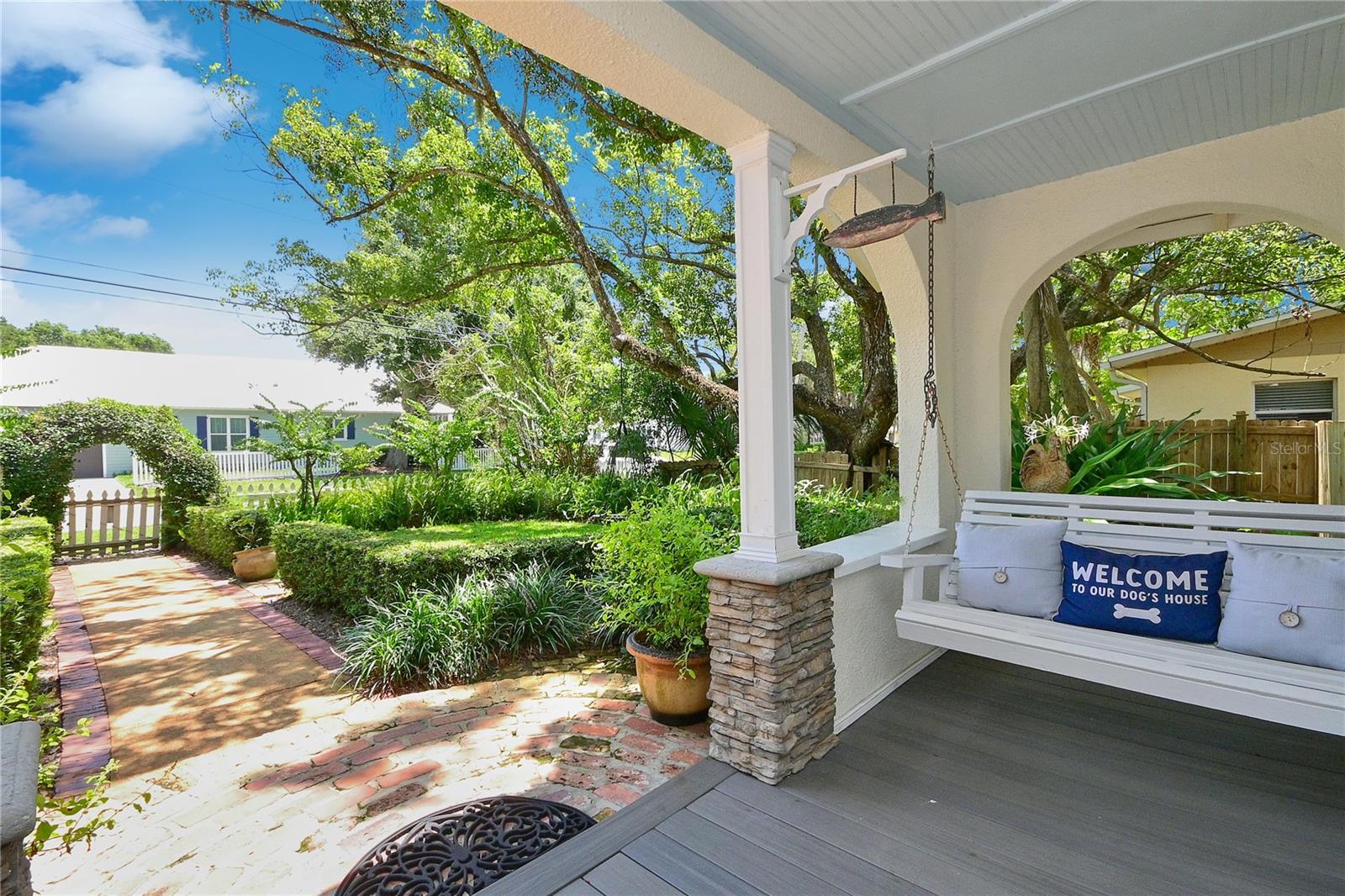 1112 Palmetto, New Smyrna Beach, FL 32168