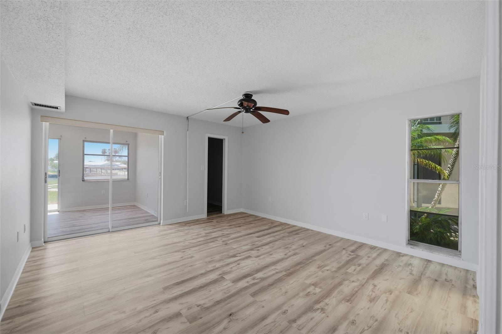 4678 Marine Unit 105, New Port Richey, FL 34652