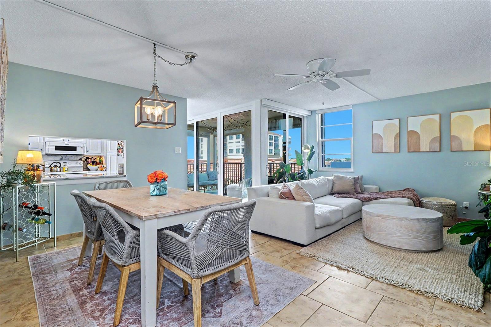 6145 Sun Unit 306, St Petersburg, FL 33715