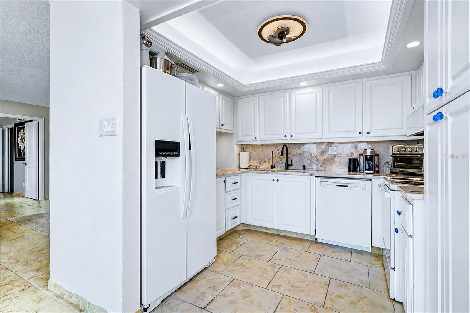 6145 Sun Unit 306, St Petersburg, FL 33715