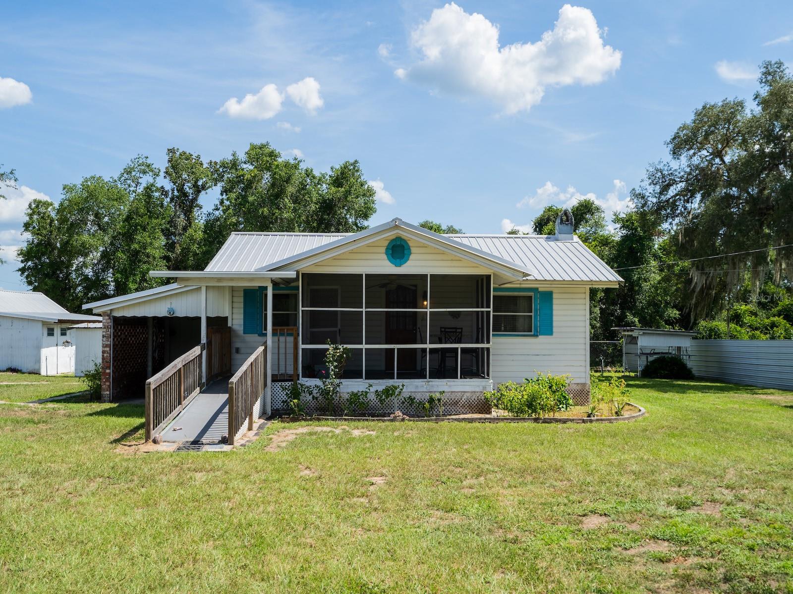 16490 Highway 316, Fort Mc Coy, FL 32134