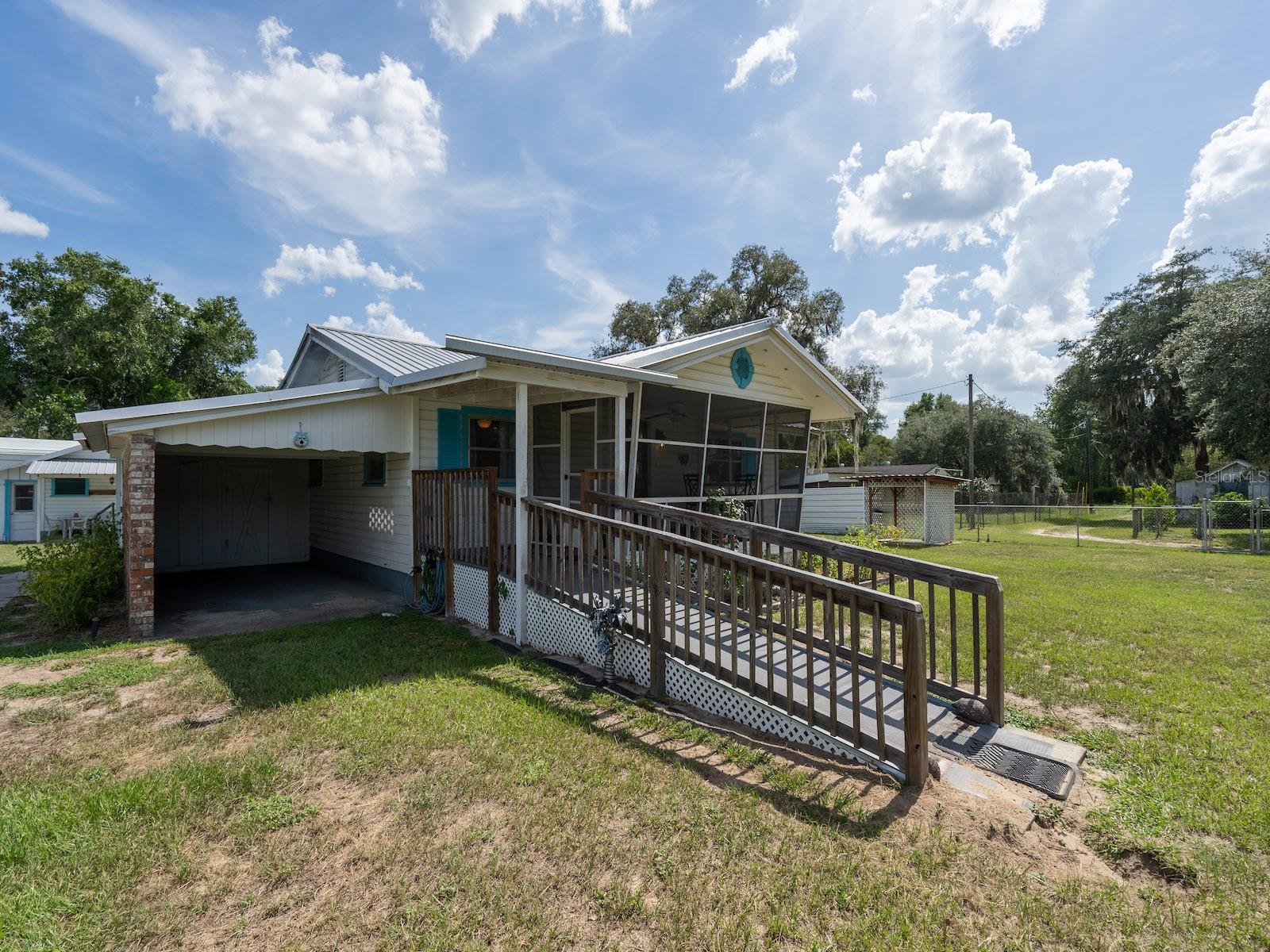 16490 Highway 316, Fort Mc Coy, FL 32134