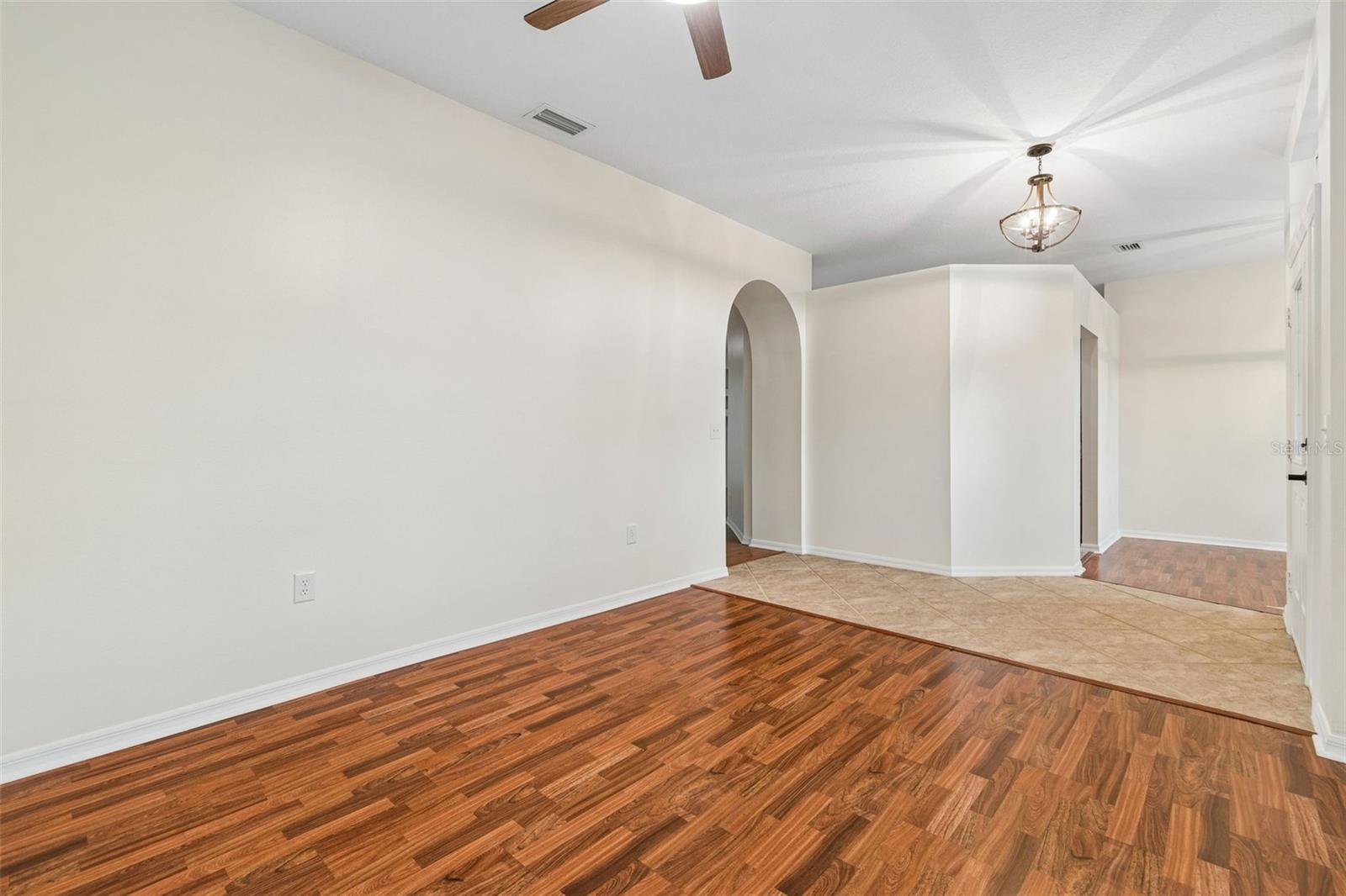 5306 Waterleaf, Valrico, FL 33596