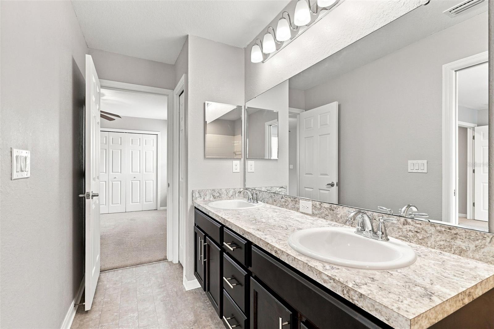 4641 Vignette, Sarasota, FL 34240