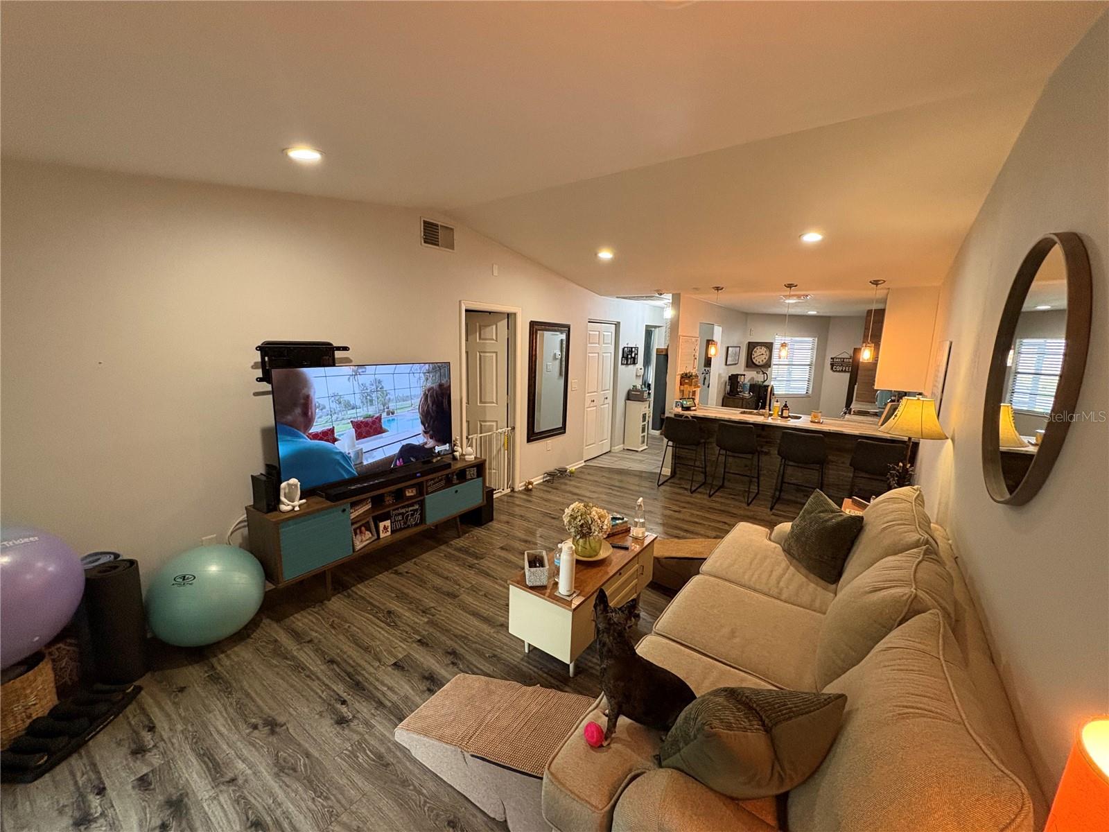 2131 Ridge Unit 2, Largo, FL 33778