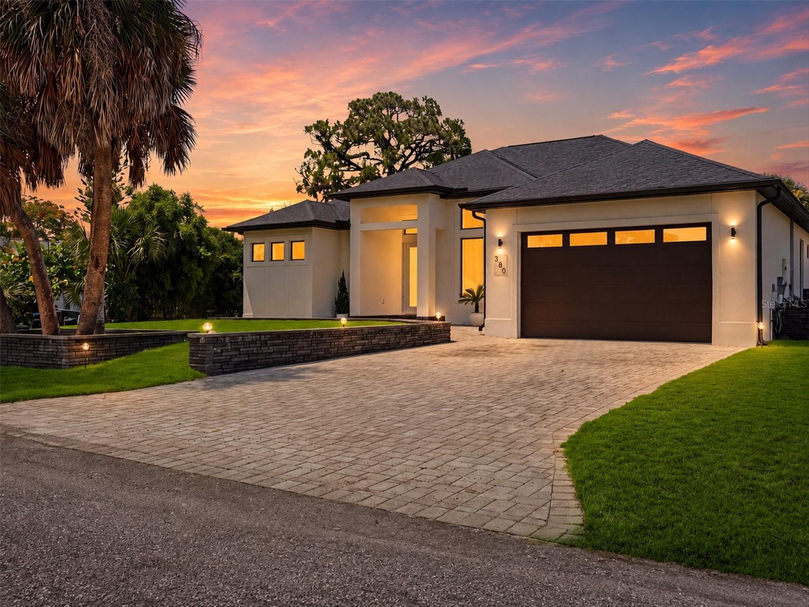 380 Cowry, Venice, FL 34293