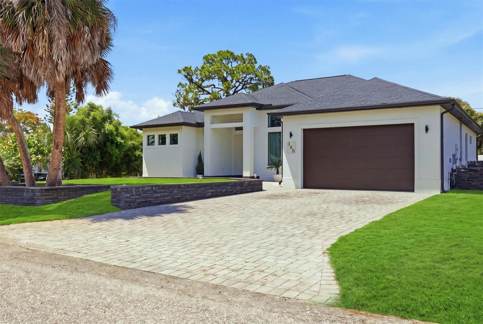 380 Cowry, Venice, FL 34293