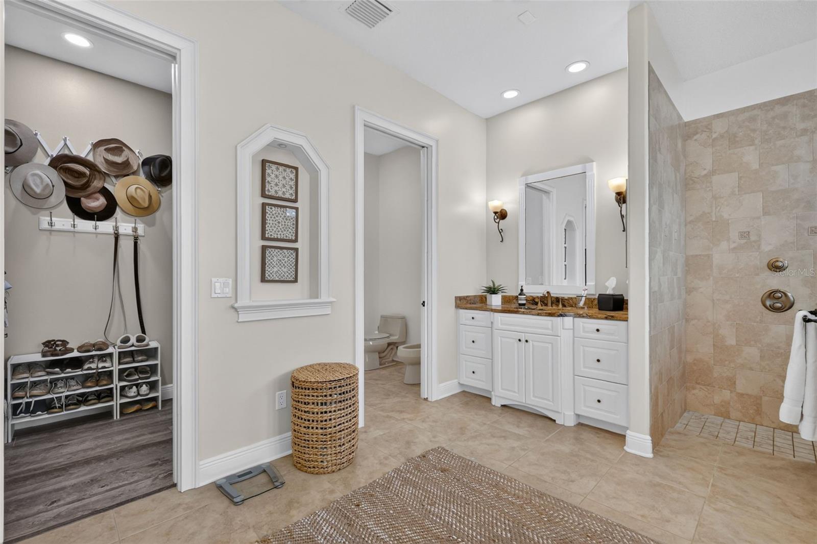 9616 San Fernando, Howey In the Hills, FL 34737