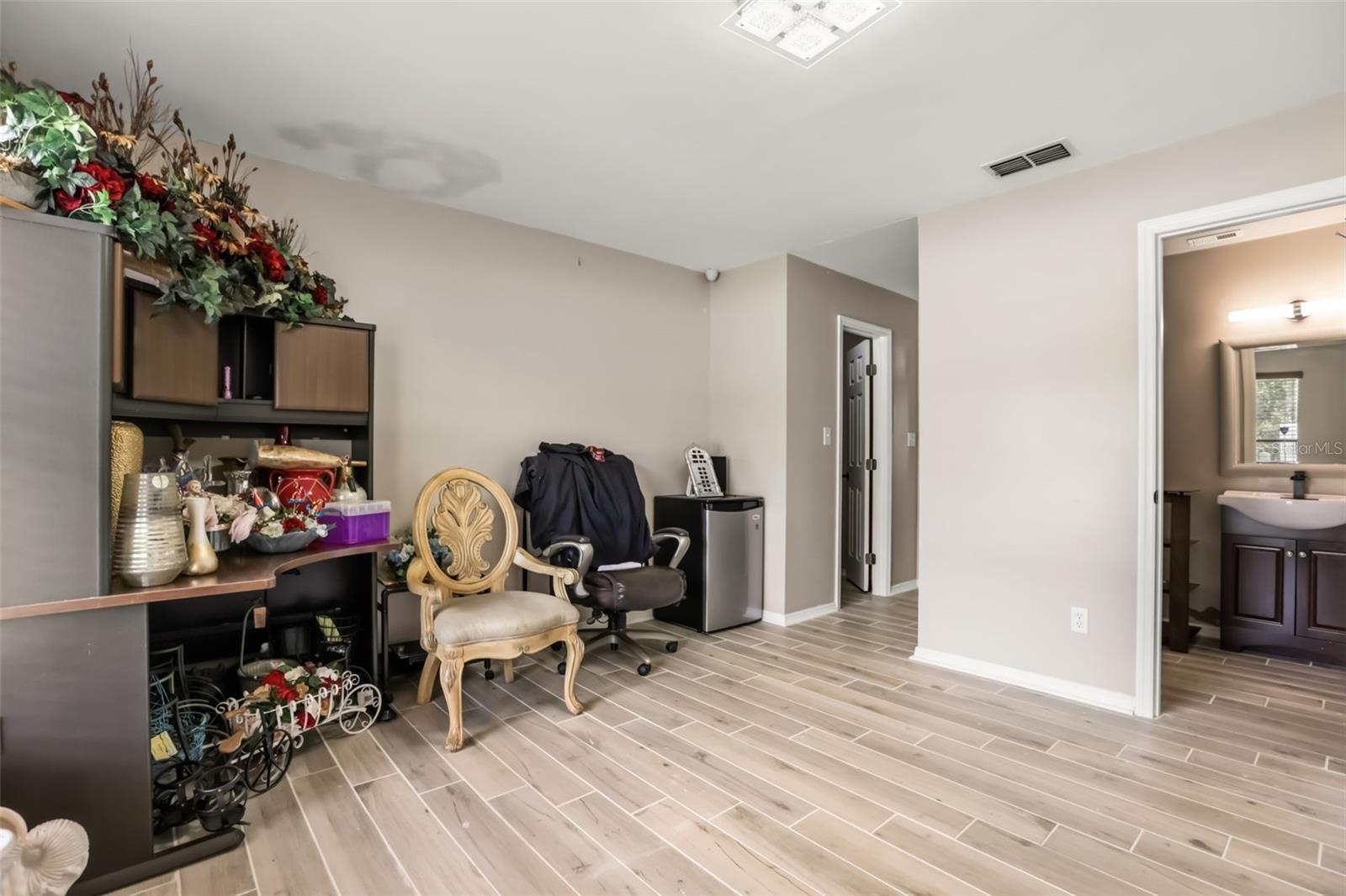 11253 Apopka Vineland, Orlando, FL 32836