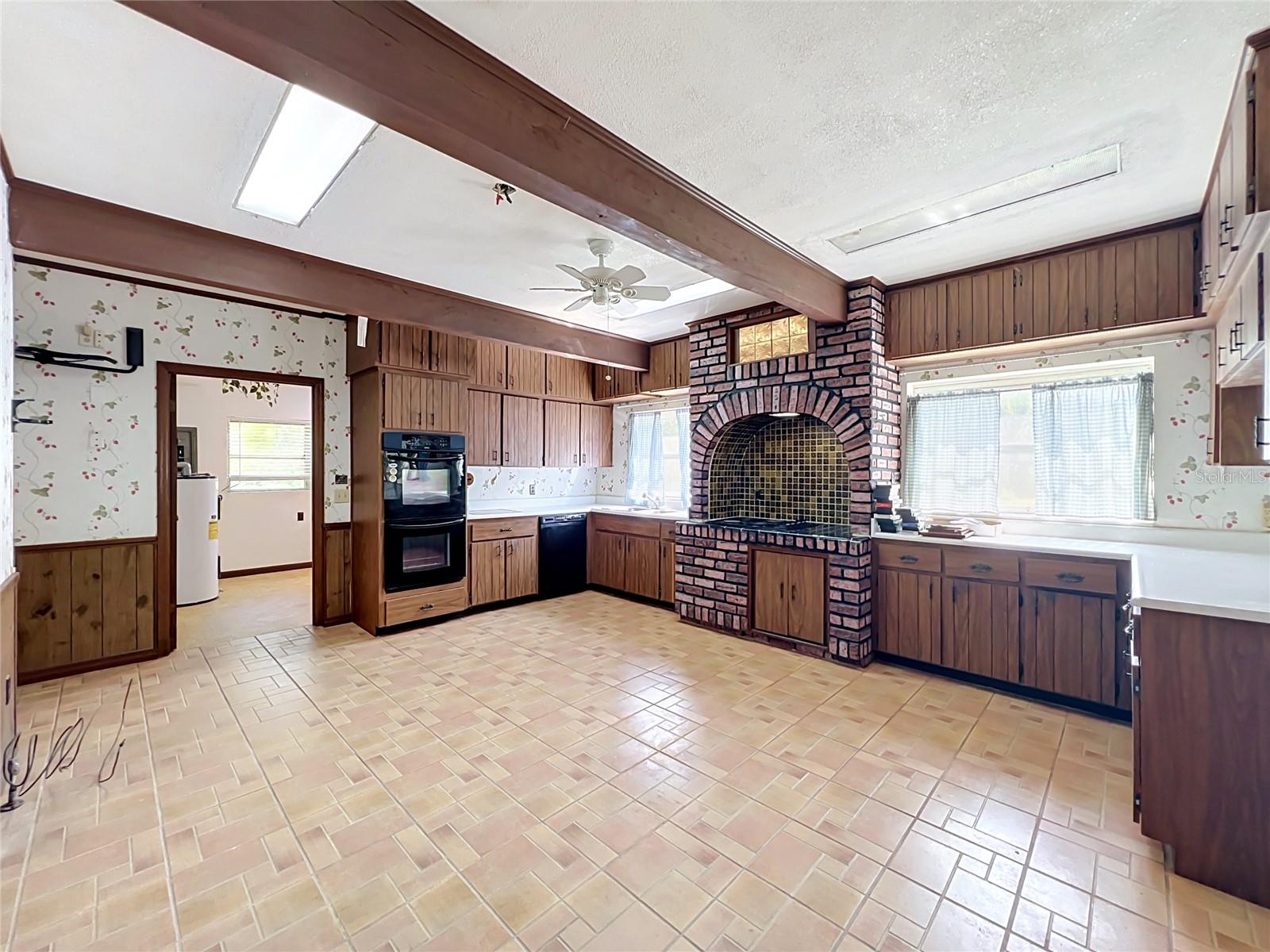 125 Snow Hill, Geneva, FL 32732