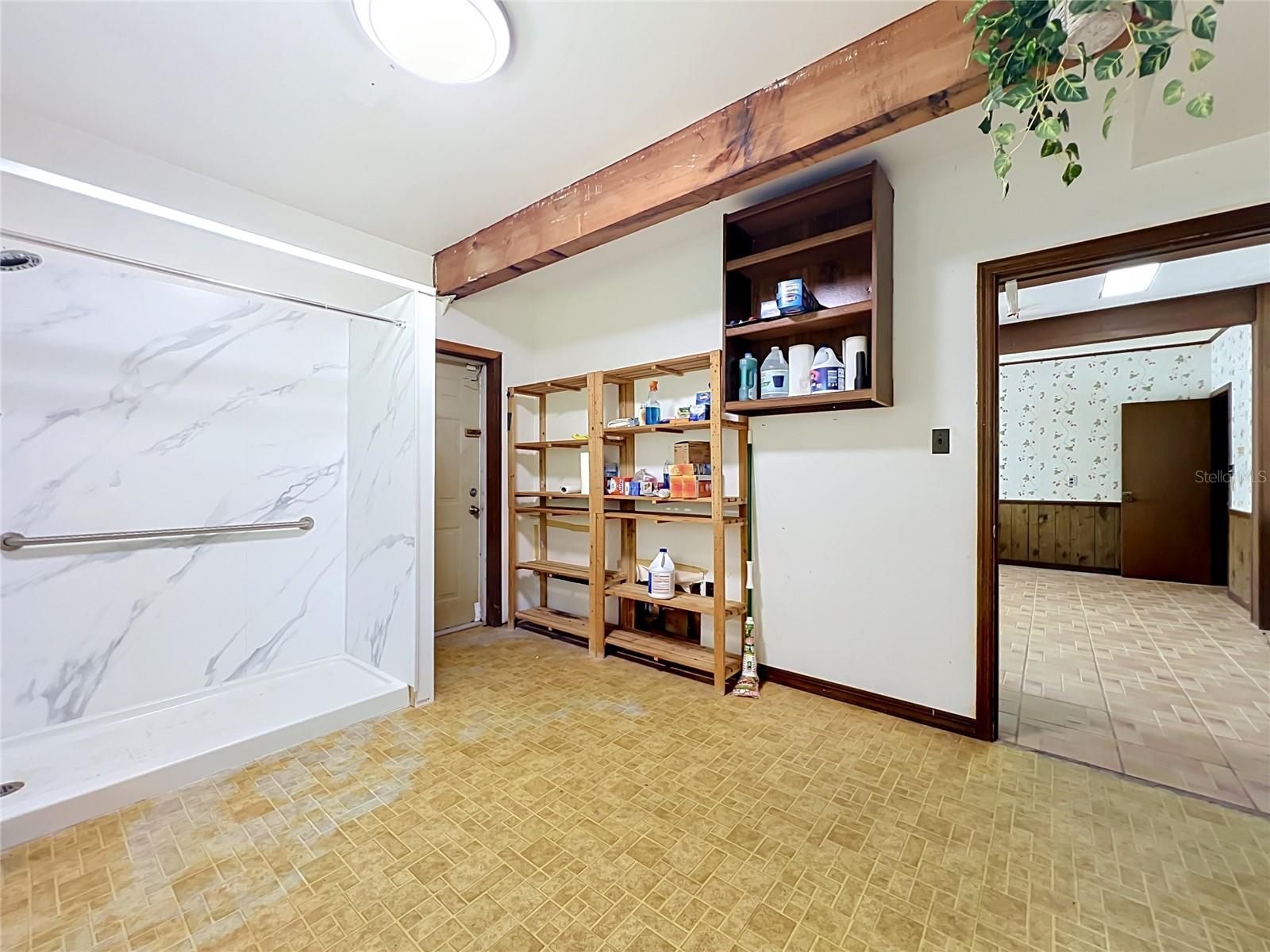 125 Snow Hill, Geneva, FL 32732