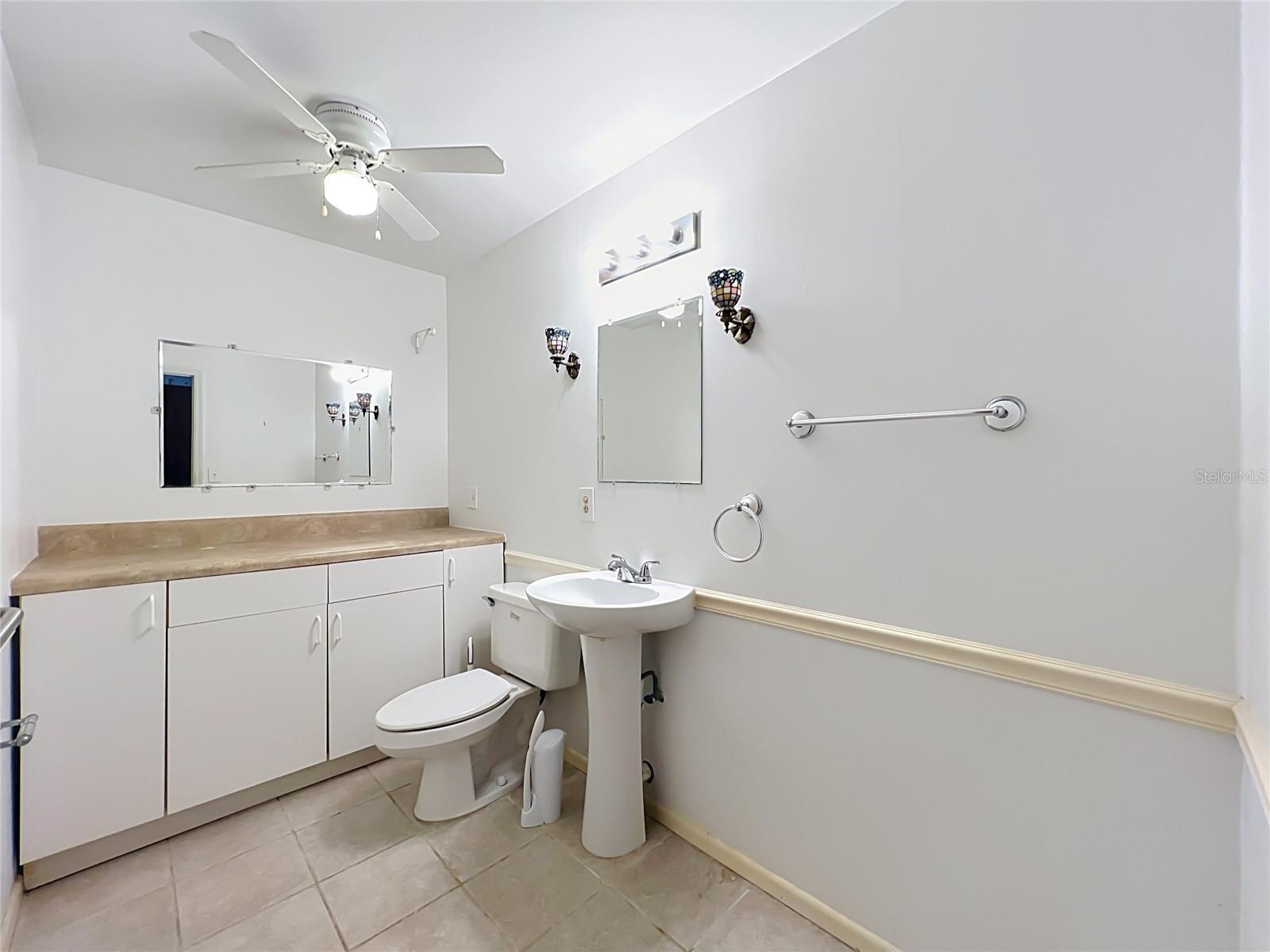 125 Snow Hill, Geneva, FL 32732
