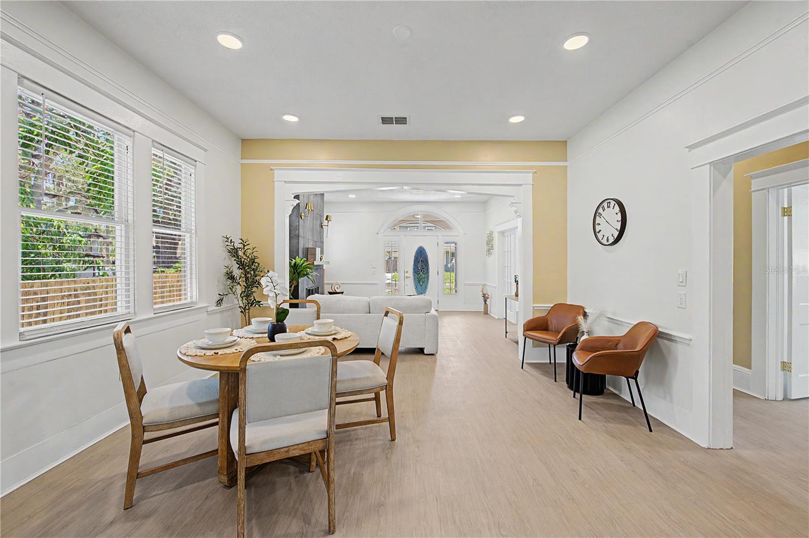 1920 Paris, Tampa, FL 33610