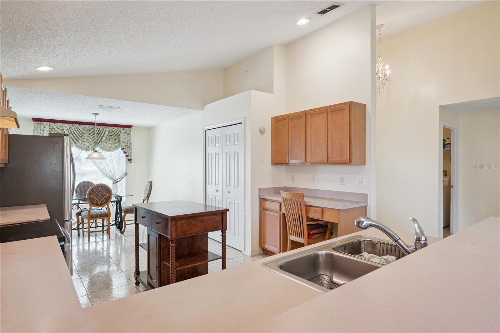 663 Mesilla, Kissimmee, FL 34758